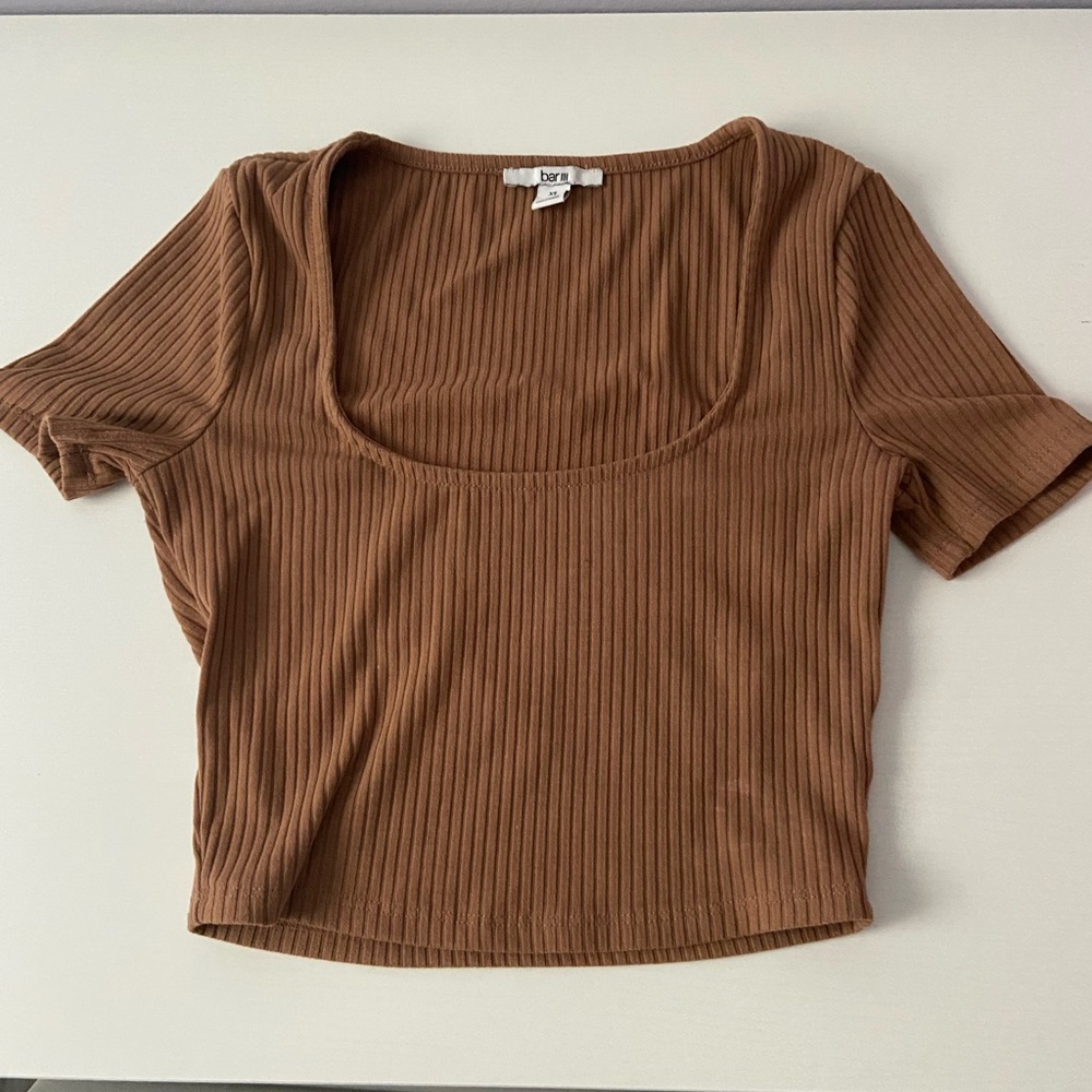 Bar III Brown Ribbed Fitted Crop T-Shirt